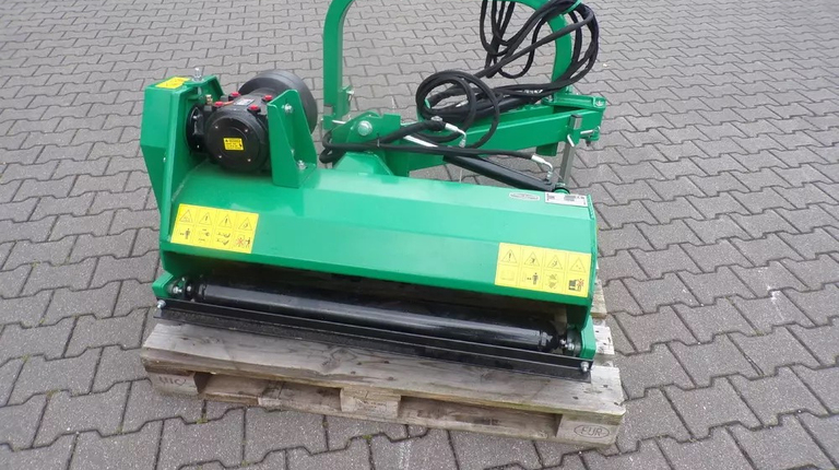 Schlegelmäher mit hydraulischer Seitenverstellung 100 cm